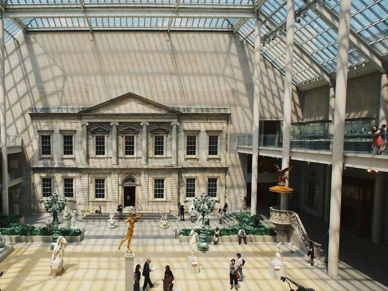 The grand Fifth Avenue facade of the Metropolitan Museum of Art, the largest of the museums in New York